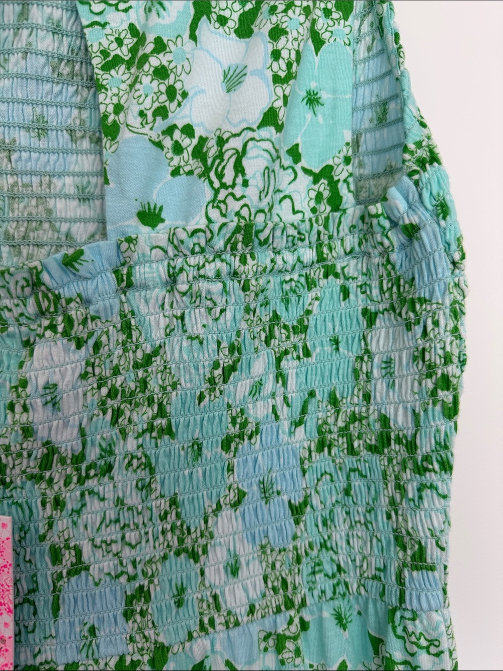 Lilly Pulitzer outstanding dress in burst of joy print from the vintage vault - Picture 9 of 15